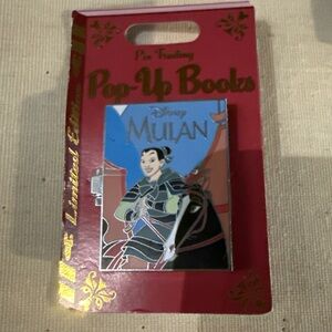 Disney Mulan Pop-Up Book Pin - Limited Editon